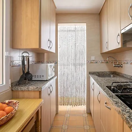 With Stunning Sea Views Apartment *